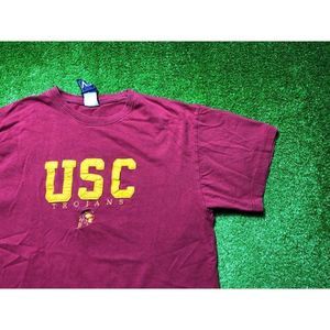 Vintage USC Trojans Football NCAA Mens Maroon Tee Size Medium